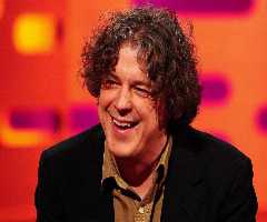Alan Davies