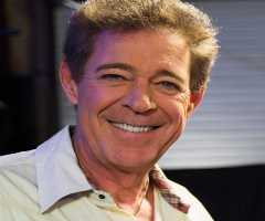 Barry Williams