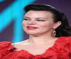 Debi Mazar