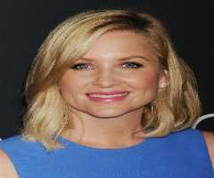 Jessica Capshaw