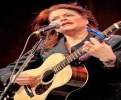 Roseanne Cash