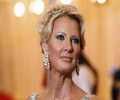 Sandra Lee