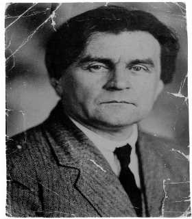 Famous People Born On February 23 - Biography, Life, Interesting Facts