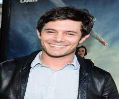 Adam Brody
