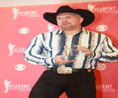 Garth Brooks