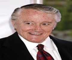 Robert Vaughn