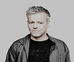 Rupert Graves