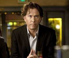 Timothy Hutton